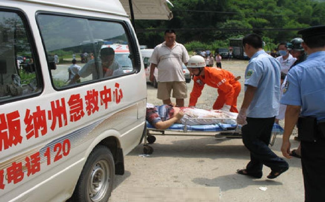 格尔木车祸最新消息及观点论述汇总