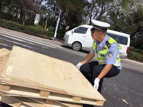 青岛搬运工最新招聘，时代的呼唤与行业重塑之路